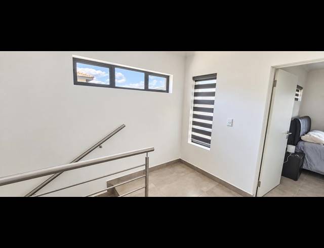 3 BEDROOM HOUSE FOR SALE IN THATCHFIELD